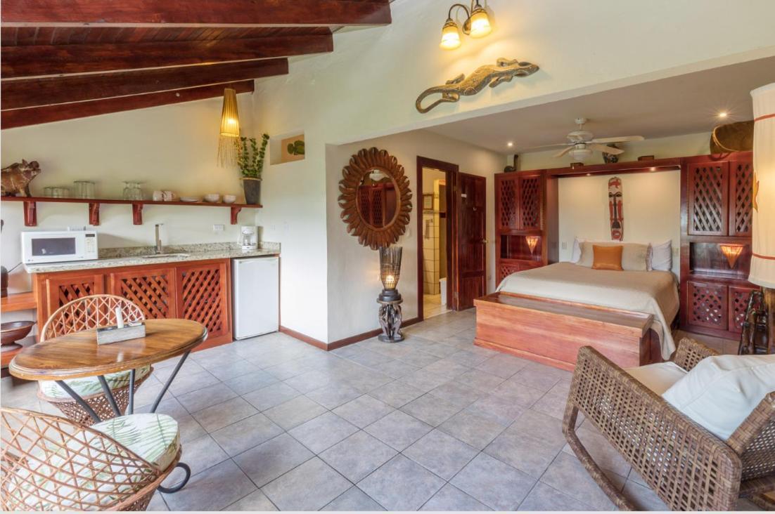 Hotel Villas Nicolas - Adults Only Manuel Antonio Exterior photo