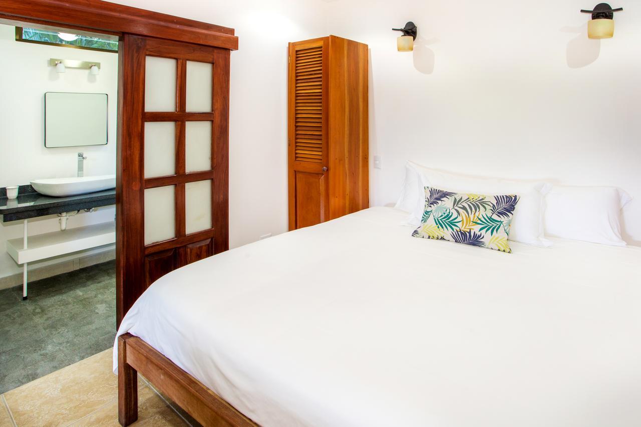 Hotel Villas Nicolas - Adults Only Manuel Antonio Exterior photo